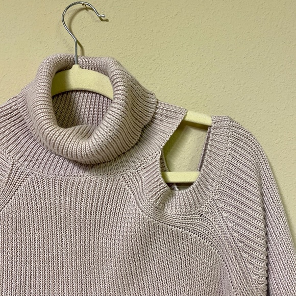 LF Cold Shoulder Sweater - Picture 6 of 12